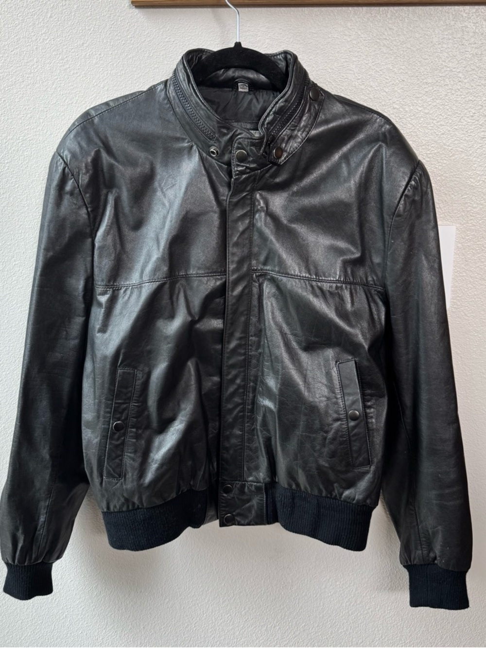 Men's Vintage Saddlery Black Genuine Leather Bomber Jacket